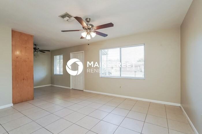 12601 2nd St - Photo 4 of 16