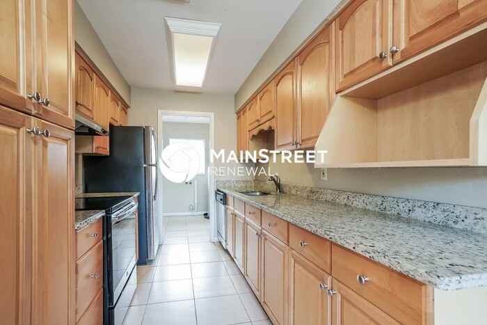 12601 2nd St - Photo 5 of 16