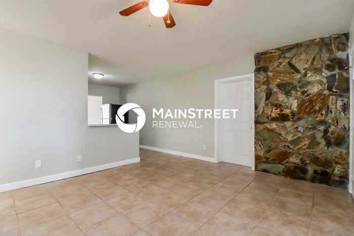 121 Sunlit Cove Dr Ne - Photo 2 of 16