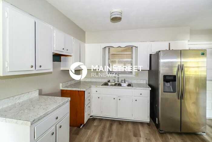 3601 Hanna Dr - Photo 5 of 16