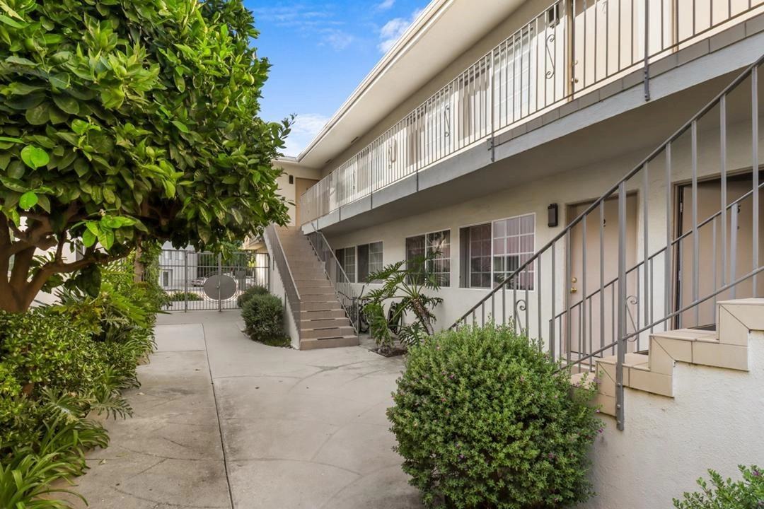 2701 Abbot Kinney - Photo 2 of 2
