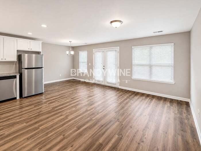 175 Chandler Trce - Photo 4 of 25