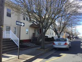 featured image of 2 N Austin Ave