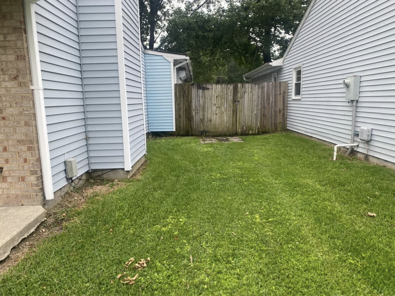 977 Sedley Rd #NA - Photo 2 of 10