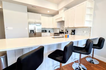 5217 Ventnor Ave #A - Photo 5 of 8