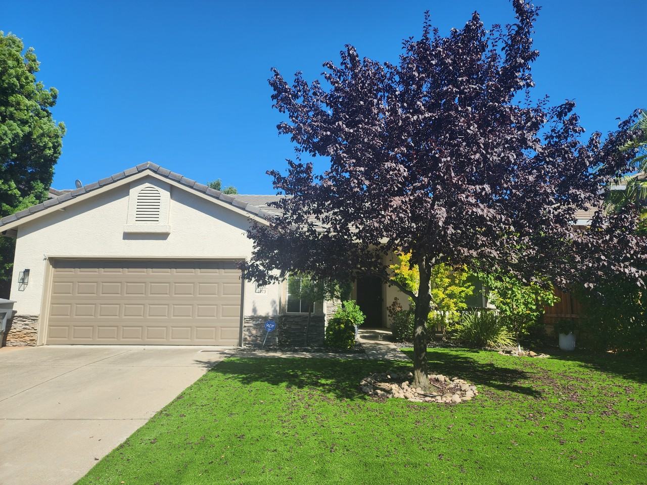 1973 Hunter Dr #NA - Photo 2 of 13