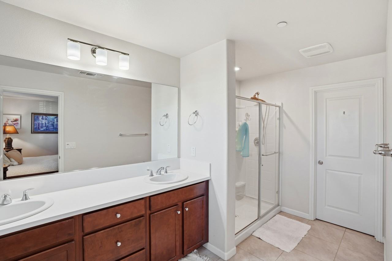 14842 Kit Carson Dr #NA - Photo 6 of 16