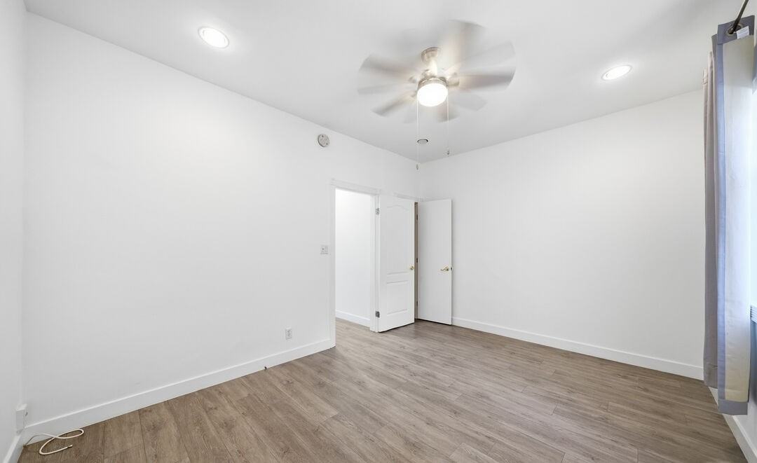 5760 Melrose Ave #5760 - Photo 5 of 13
