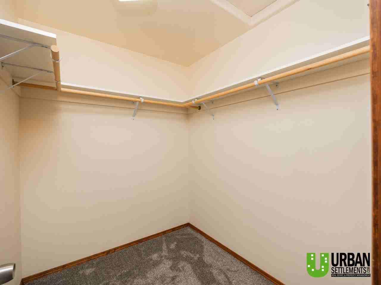 5517 E 14th Ave #5517 - Photo 4 of 26