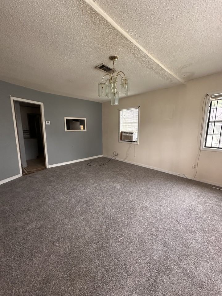 2612 Rutland St #NA - Photo 3 of 7