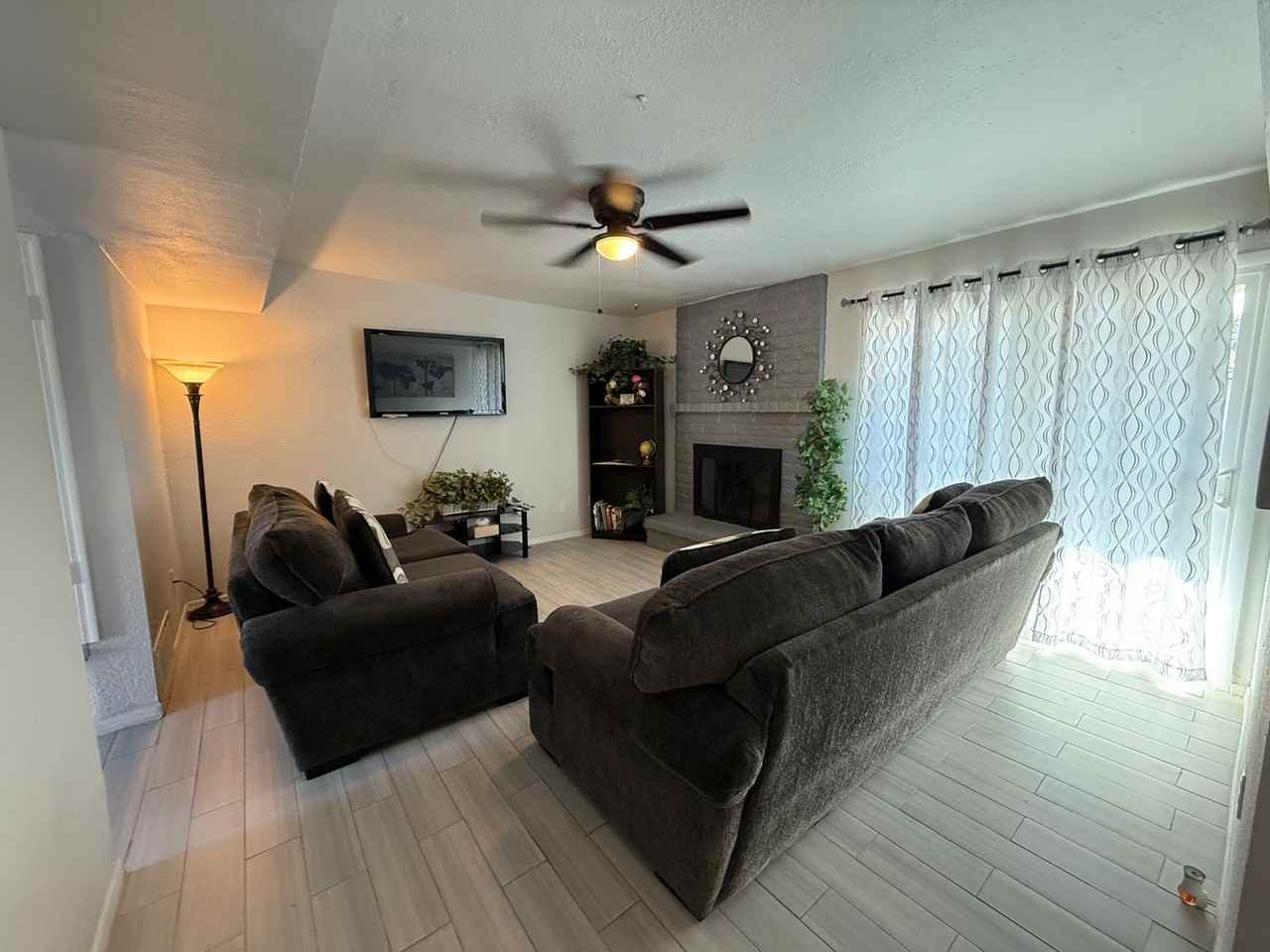 2317 E Pine St #NA - Photo 6 of 13
