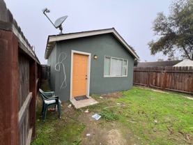 304 N Sierra Vista Ave #B - Photo 1 of 1
