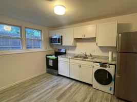 featured image of 123 N Champlain St #2