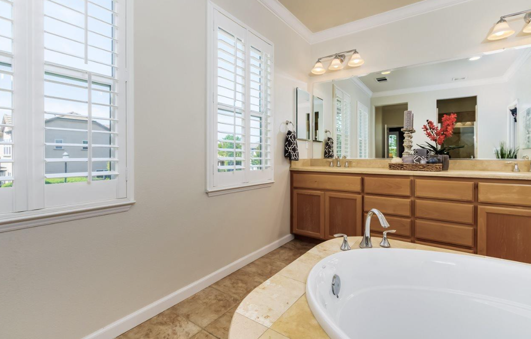 2192 Arlington Way #NA - Photo 4 of 6