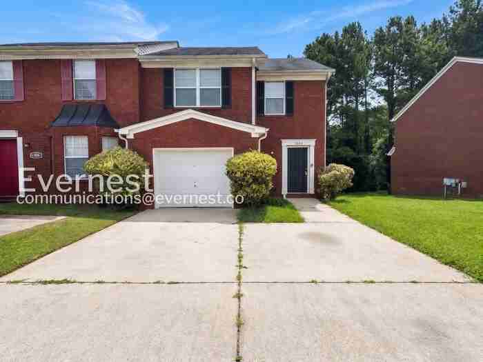 5604 Windfall Ln