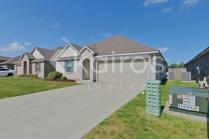 118 Santiago Ct - Photo 4 of 30
