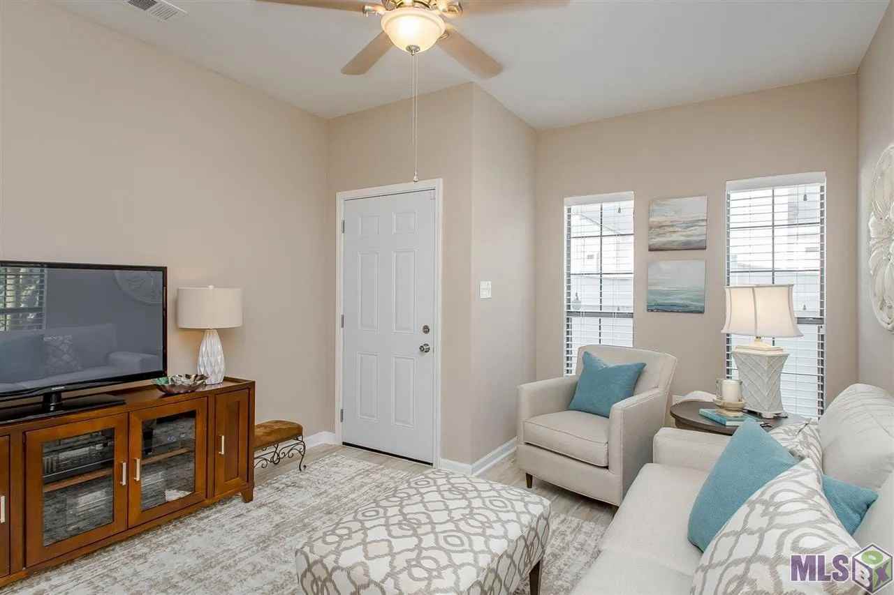 5245 Cumberland Cove Dr - Photo 5 of 19