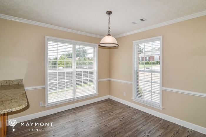 518 Breckinridge Ln - Photo 5 of 12