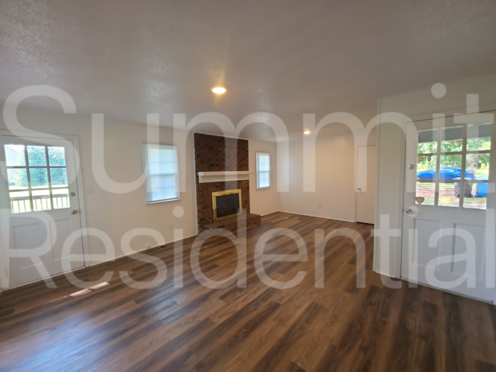 1215 Wade Stephenson Rd - Photo 3 of 20