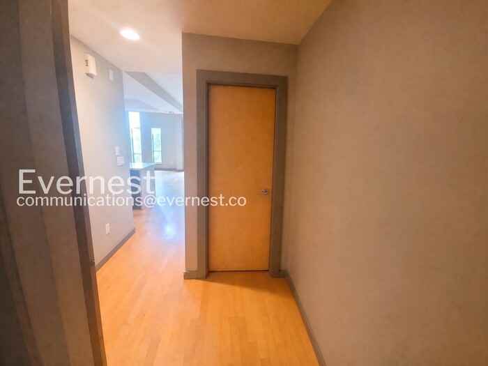 2900 Wyandot St #102 - Photo 4 of 15