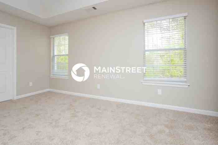 6411 Hillview Ln - Photo 6 of 18