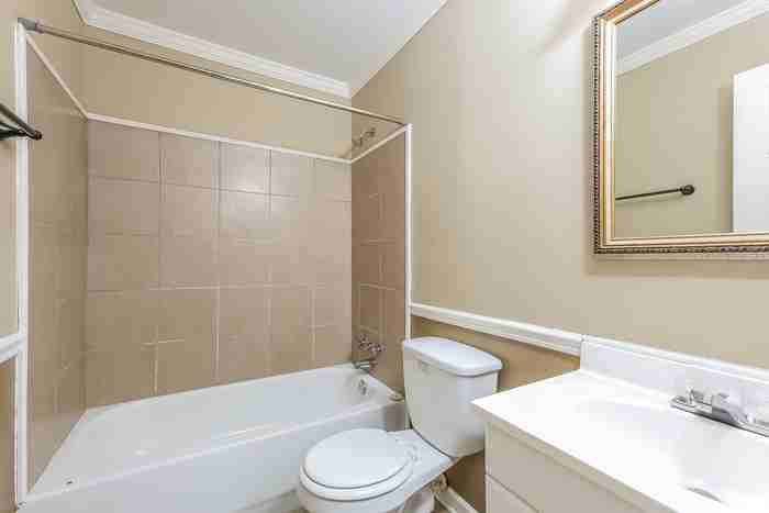 24 Prestbury Dr - Photo 6 of 10