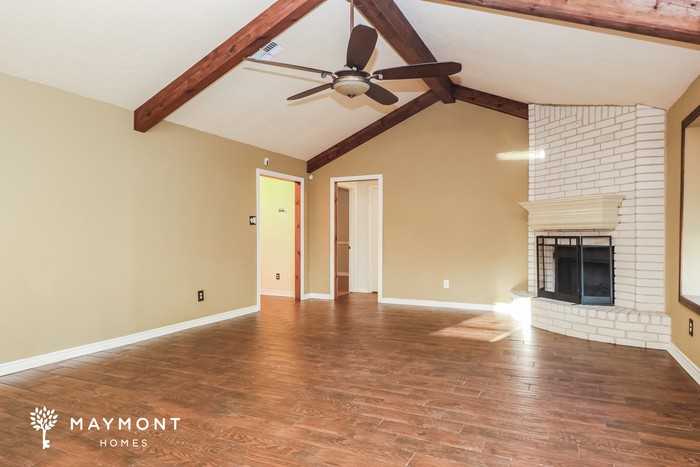17435 Jolly Boat Dr - Photo 5 of 12