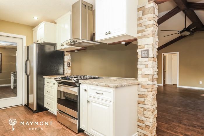 17435 Jolly Boat Dr - Photo 7 of 12