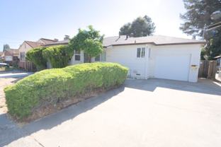 20051 Center St #FRONT - Photo 1 of 1