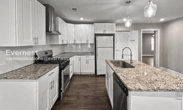 155 Rosser St Sw - Photo 4 of 22