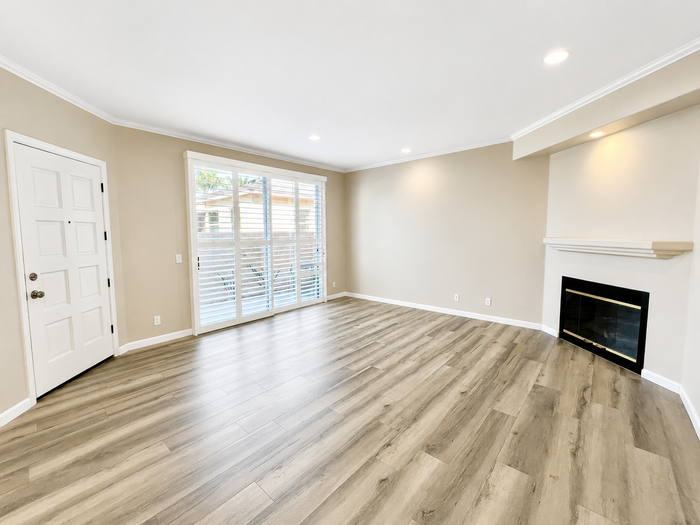 1045 Beryl St - Photo 3 of 24