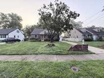 226 S Moore Ave - Photo 1 of 1