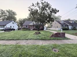 featured image of 226 S Moore Ave