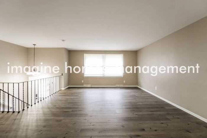 1184 Bucknell Dr - Photo 4 of 16