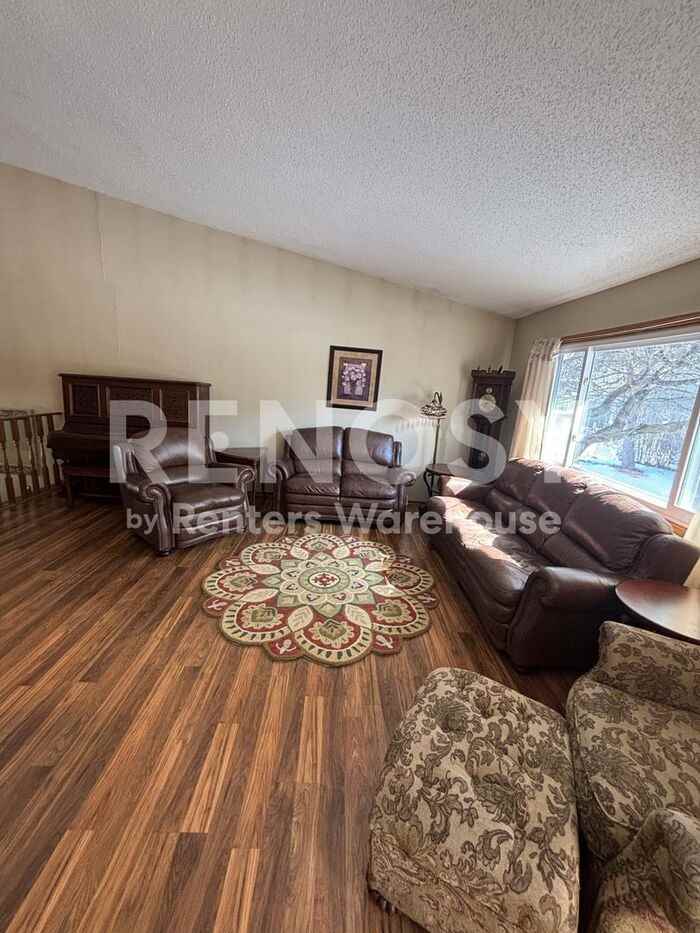 15536 Garfield Cir - Photo 4 of 50