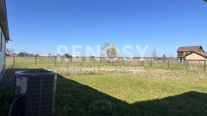 6425 Mirage St - Photo 6 of 18