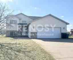605 7th Ave Sw - Photo 1 of 1