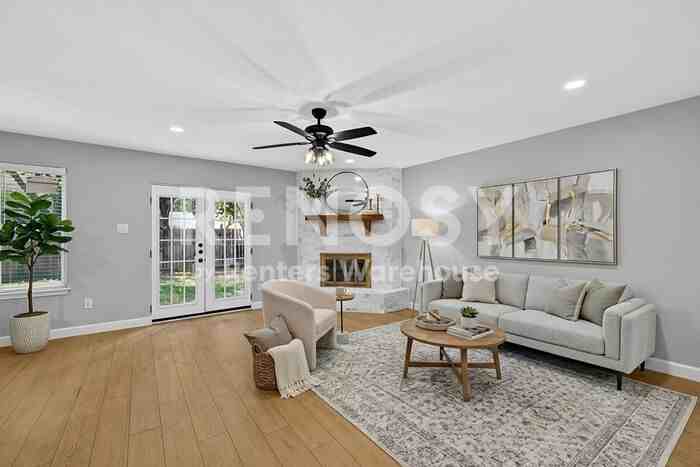 5306 Vincennes Ct - Photo 7 of 42