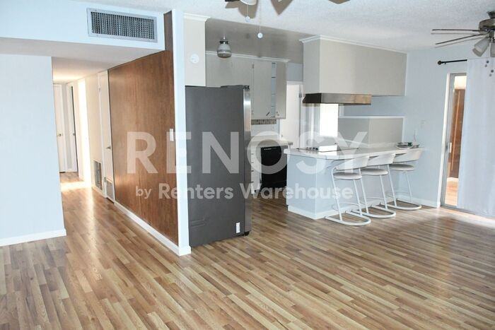 8420 E Edgemont Ave - Photo 7 of 19