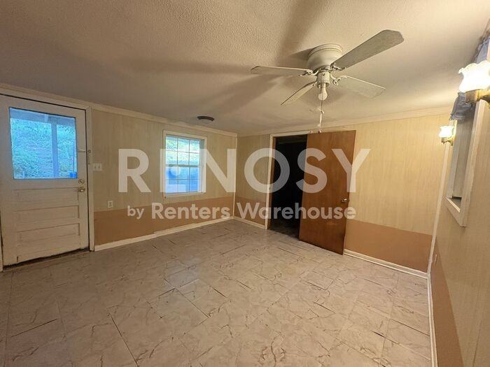 1501 Briarwood Blvd - Photo 5 of 21