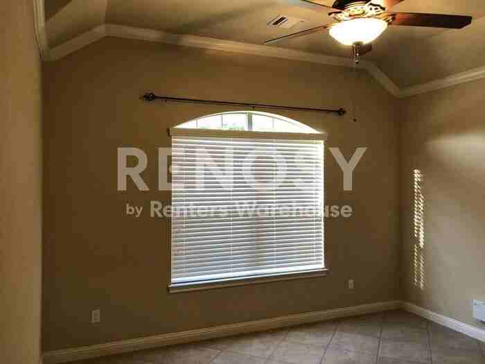 19421 Brent Knoll Dr - Photo 7 of 41