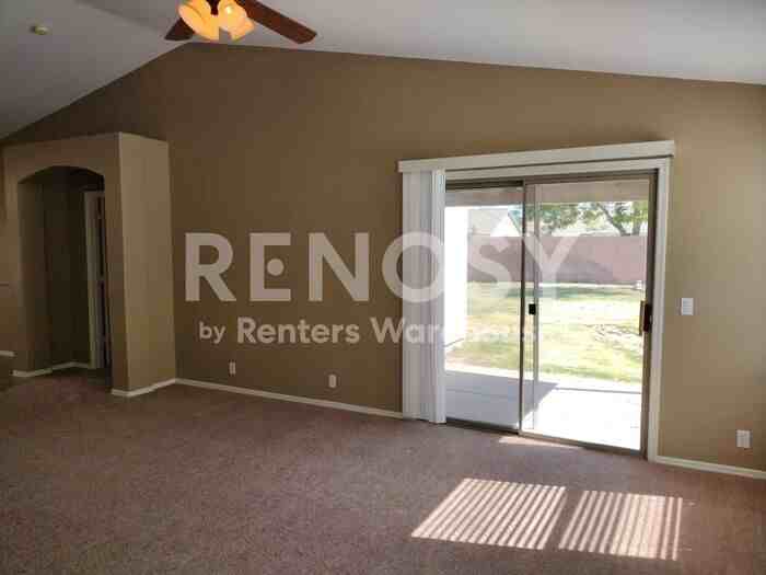 10721 E Emerald Ave - Photo 7 of 25