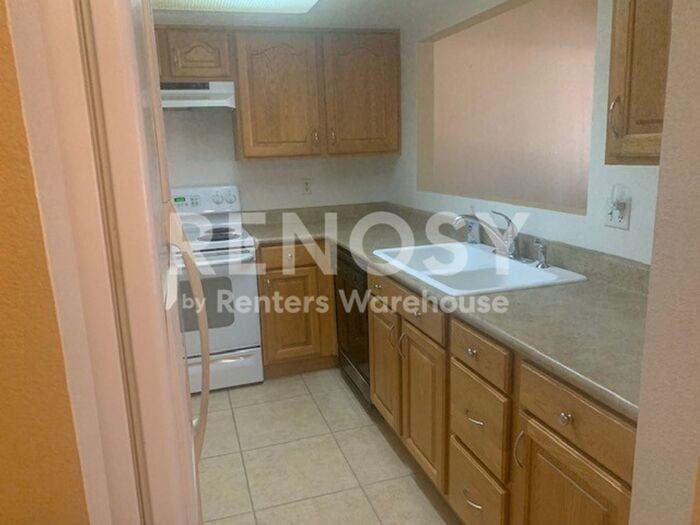 9064 N 68th Ln - Photo 6 of 27
