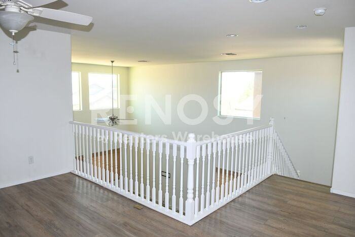 10827 W Cottontail Ln - Photo 7 of 24