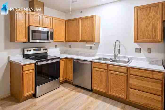 5636 E 26th St #2 - Photo 3 of 5