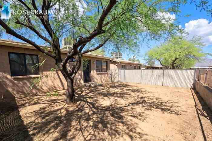 5636 E 26th St #3 - Photo 7 of 10