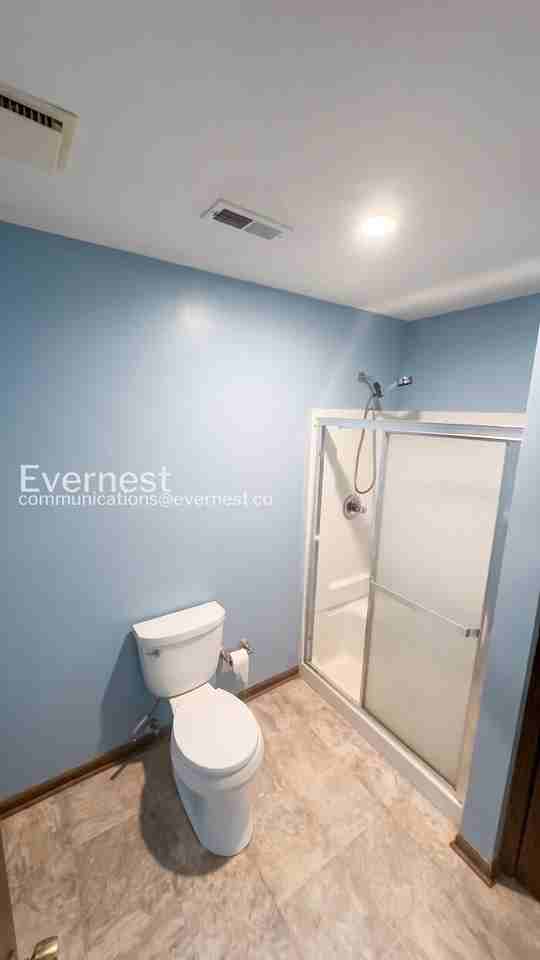 1311 E 123rd Ter - Photo 7 of 21