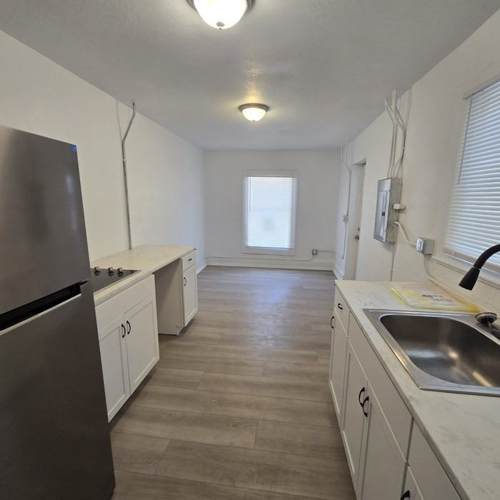 108 Mesa St Se #108 - Photo 4 of 11