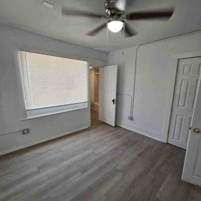 108 Mesa St Se #108 - Photo 7 of 11