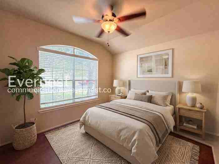 3145 Henderson Path - Photo 3 of 18